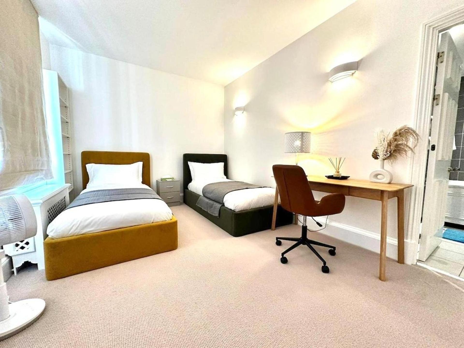 Charming 3-bed In Apartment